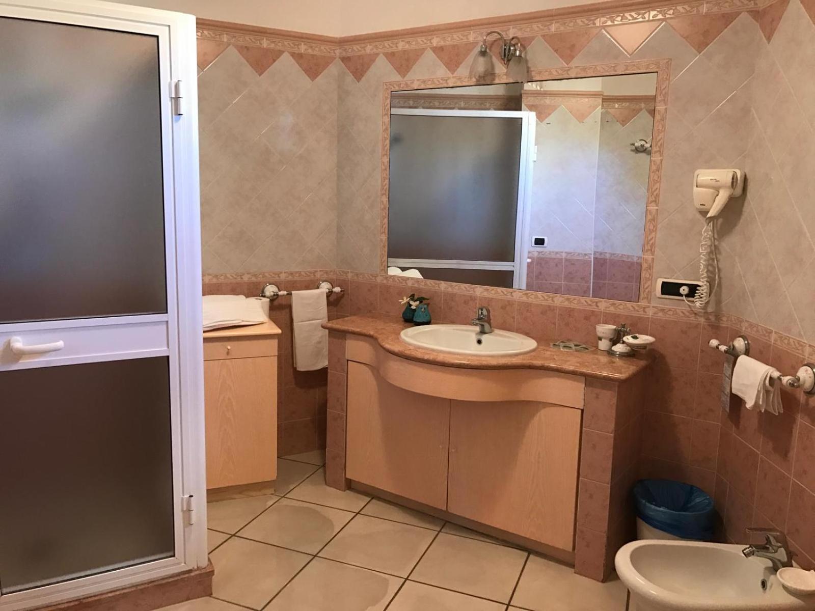 Hotel Villa Antonio Ischia Room photo